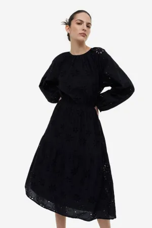 Embroidered dress with eyelet ties H&M, black