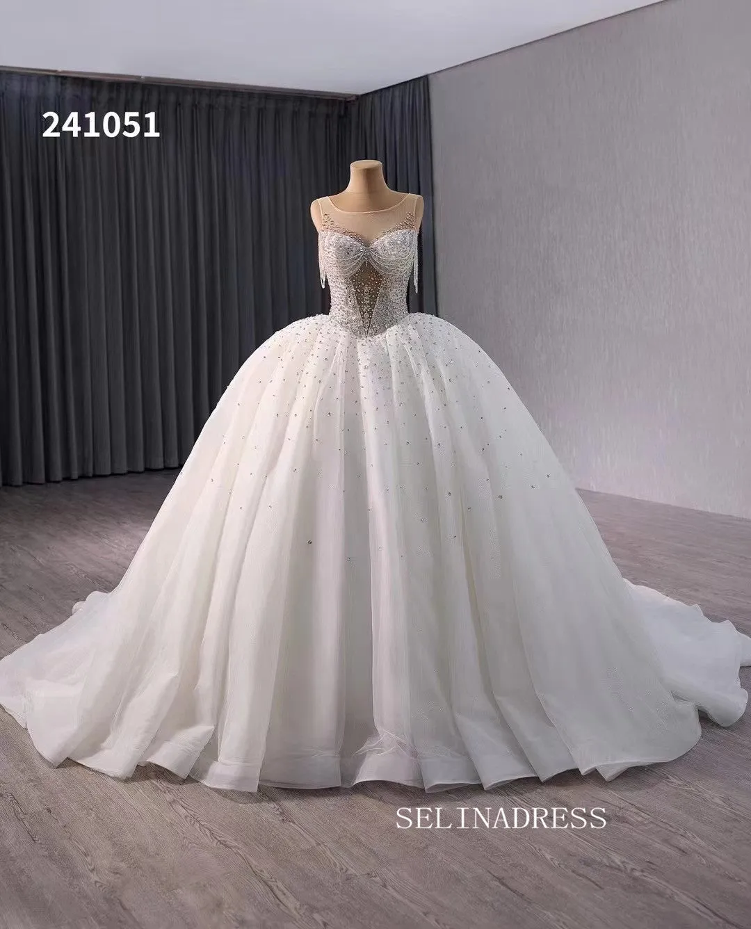 Luxury Haute Couture Wedding Dress Ball Gown Beaded Bridal Gowns 241051