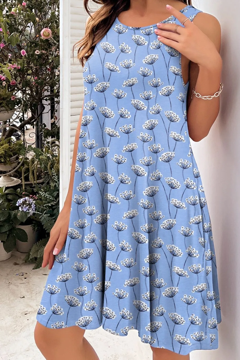 Printed Round Neck Sleeveless Dress