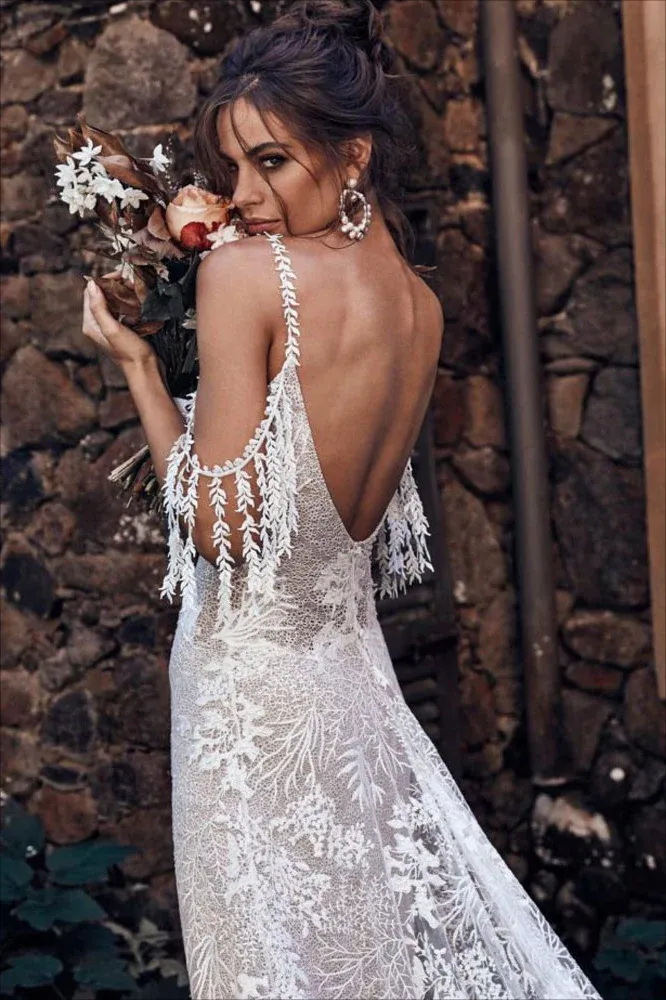 Scoop Neckline Ivory Bohemian Open Back Lace Wedding Dress SEW0202